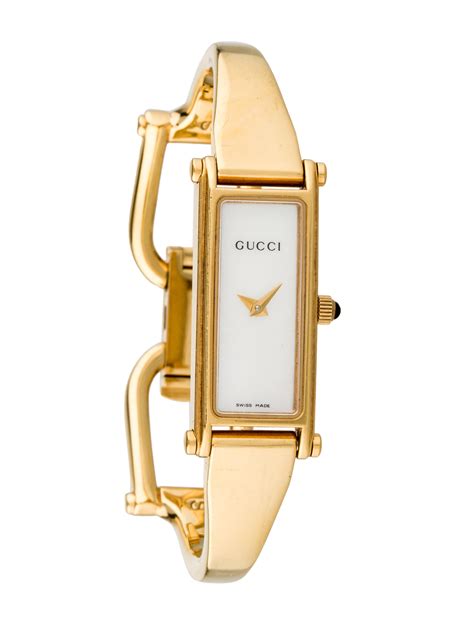 gucci 1500l watch.